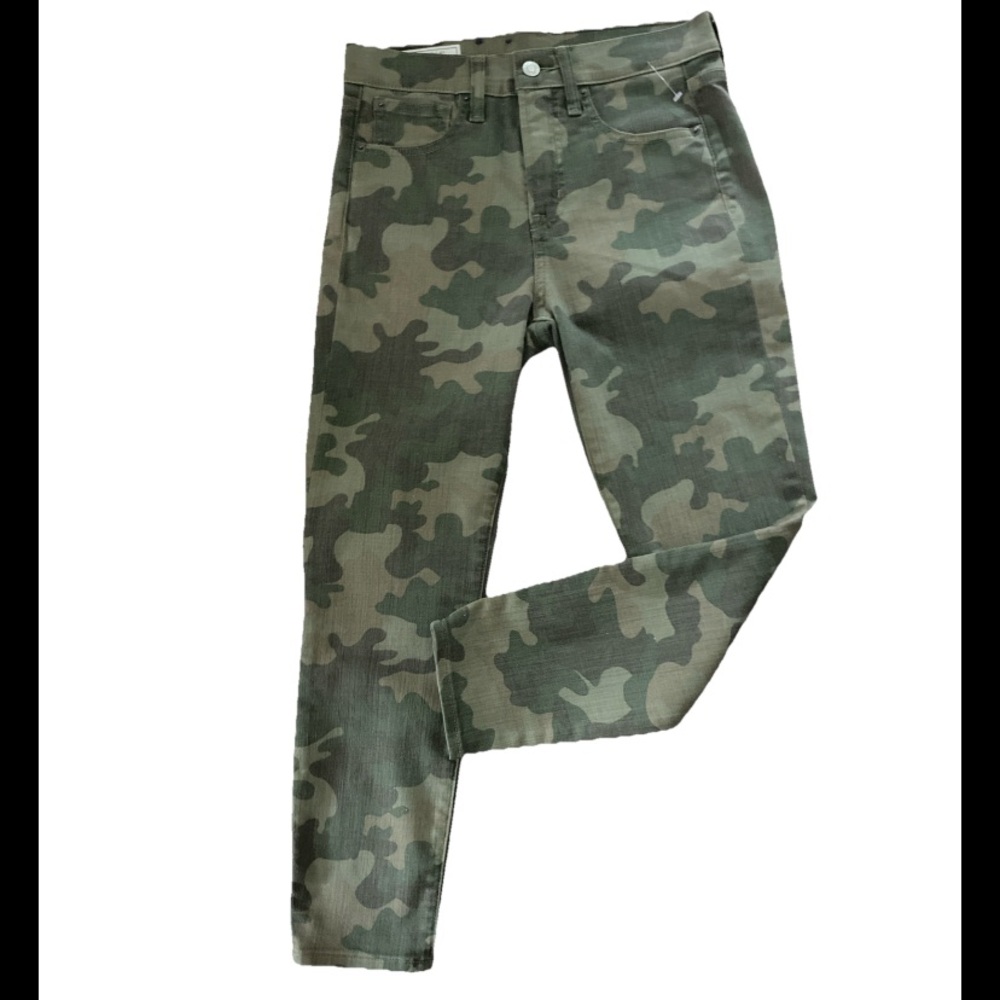 GAP High Rise Camouflage Women Jeans